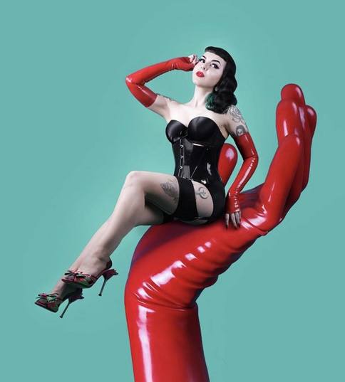 Murder Queens by The Secret Life of an Exhibitioni